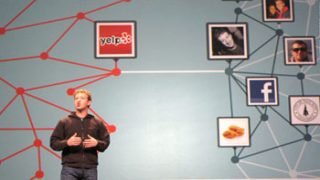 مدير عام الفيسبوك يشرح ميزة زر like