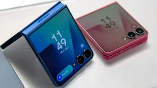 هاتف Samsung Galaxy Z Flip 7